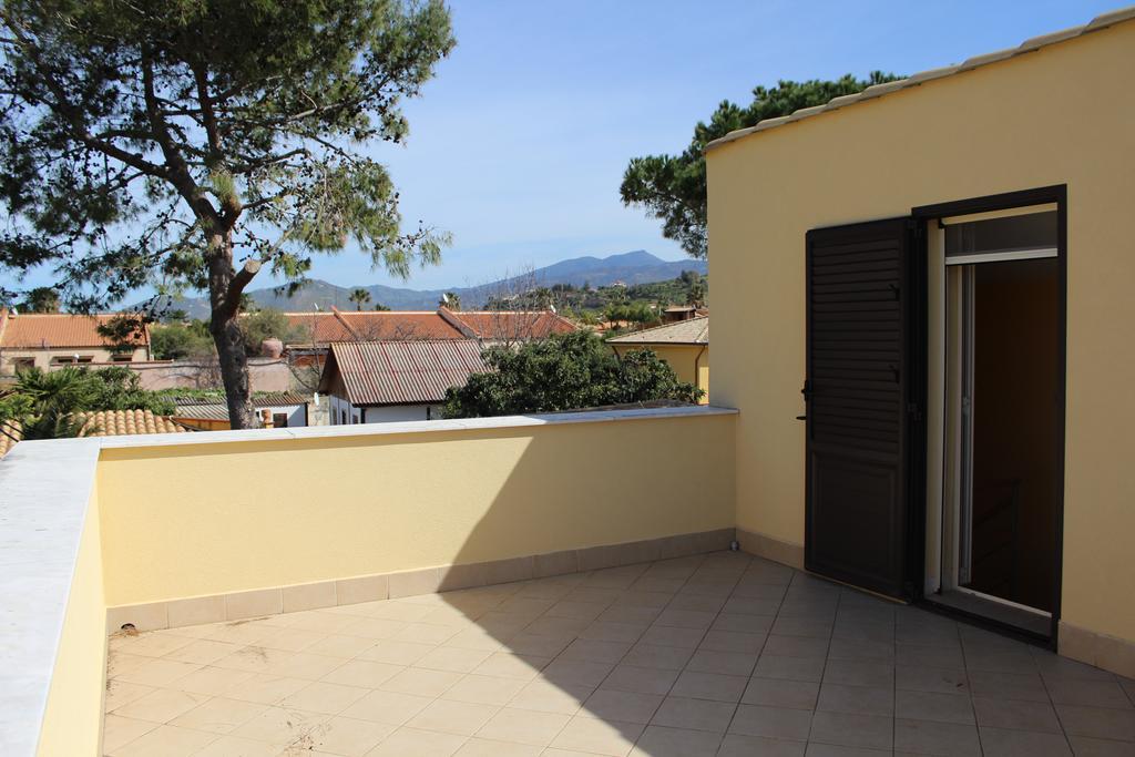 Casa Vacanze Roccella Beach Campofelice Di Roccella Zewnętrze zdjęcie